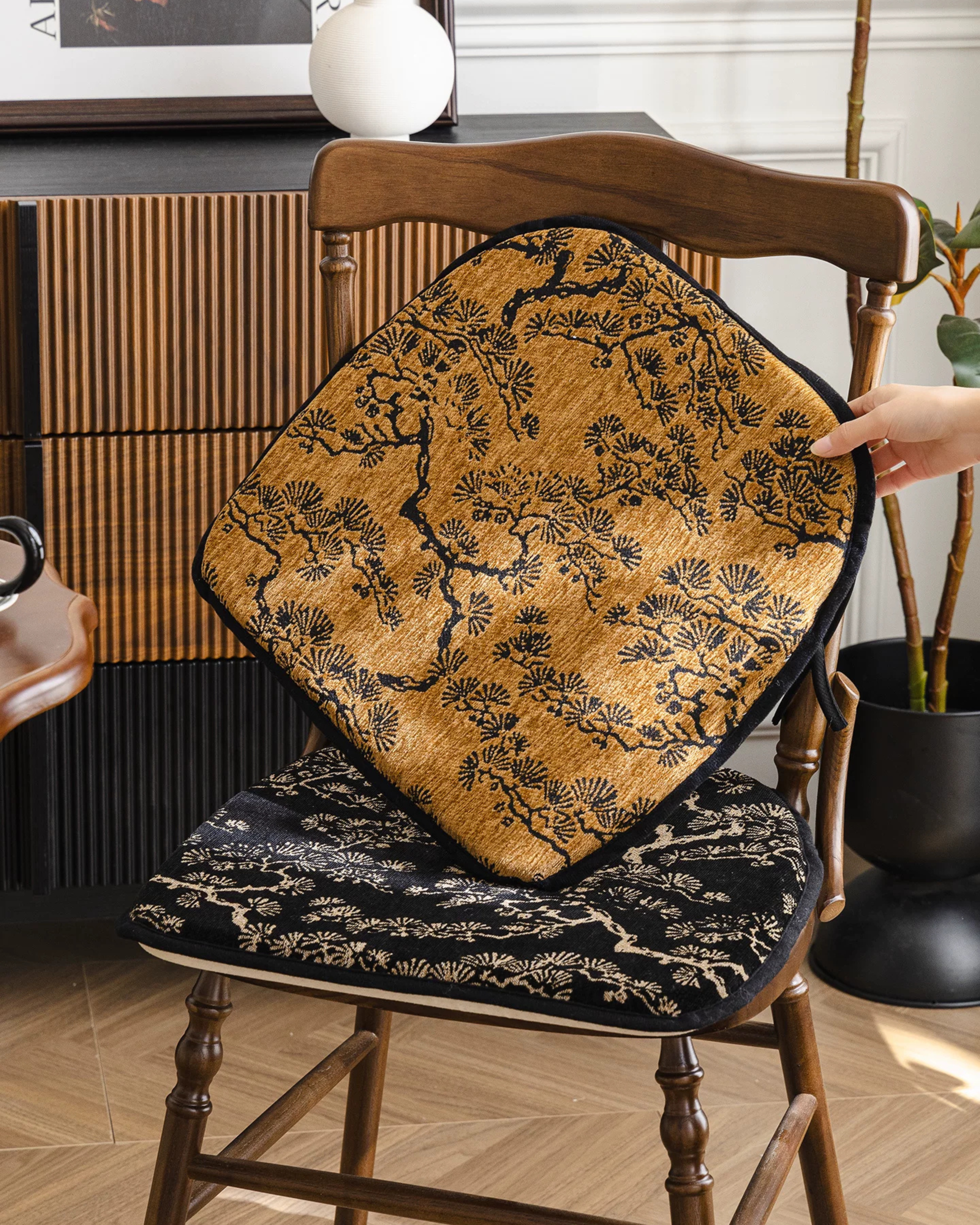 VIRIDIS Cushion