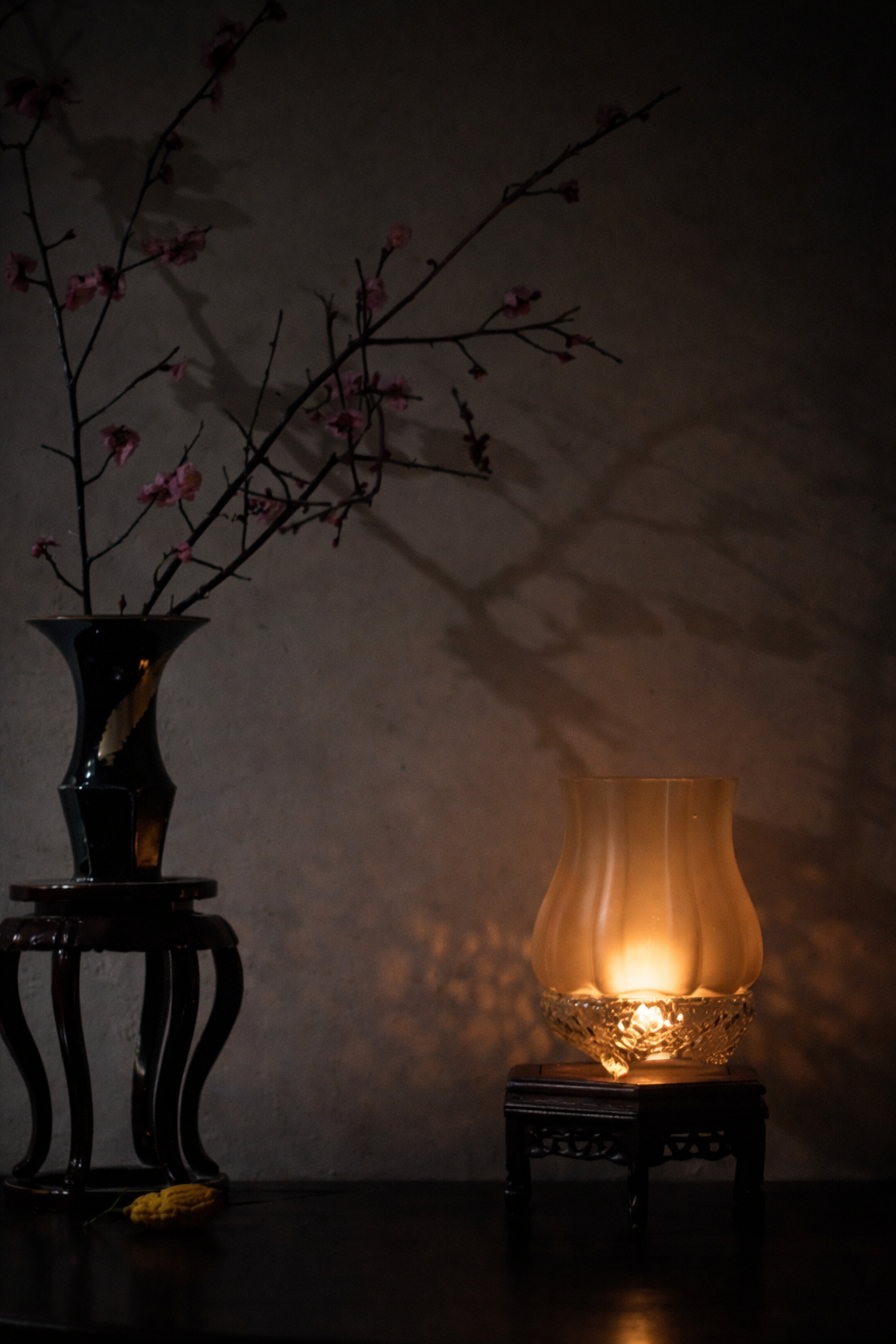 LOTAUS Candle Holder
